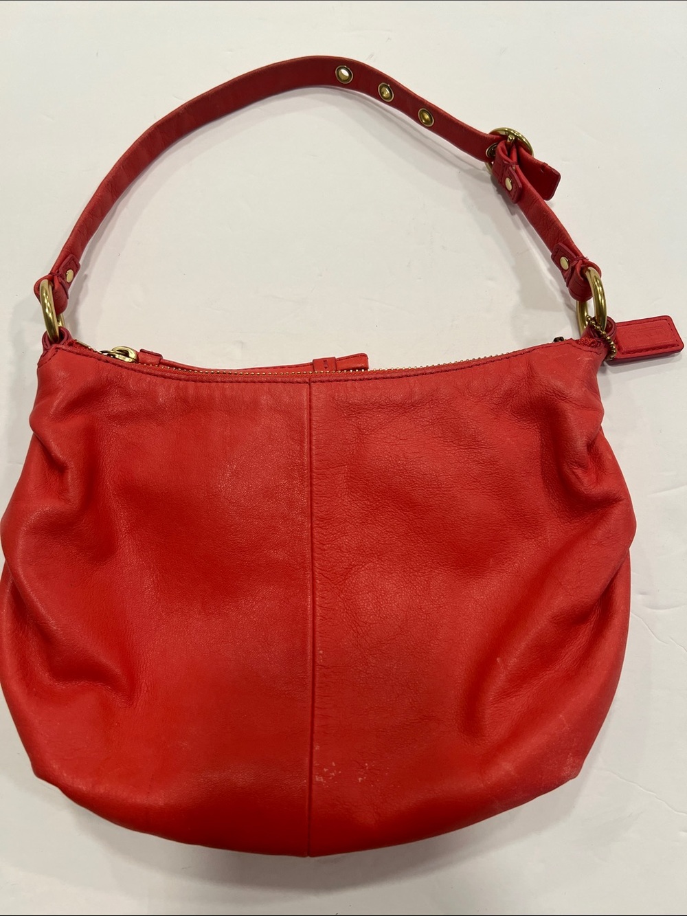 Coach vintage  Red Leather Shoulder Bag with Gold Hardware